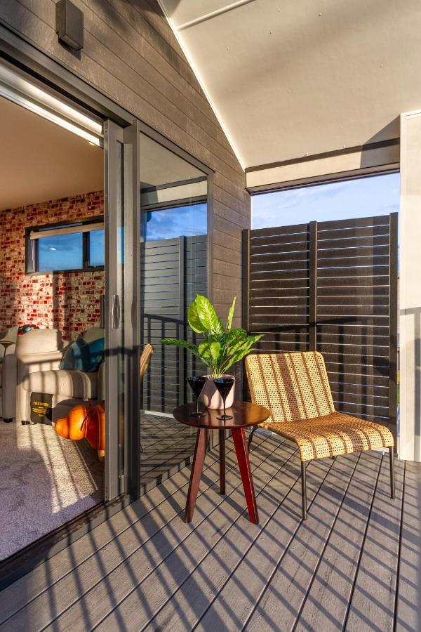 Okioki - Seaside Escape Lägenhet Christchurch Exteriör bild